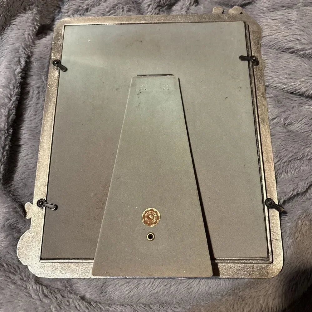 Vntg Pewter NOUVEAU Jennifer Moore IRISES Photo Frame Easel Back FITS 7.5”X 9.5”